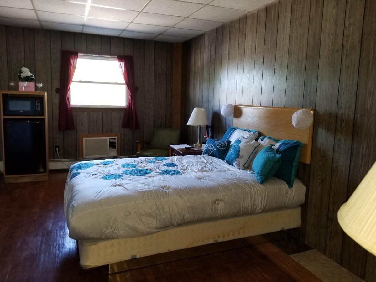 Pittsfield Motor Inn Exteriér fotografie