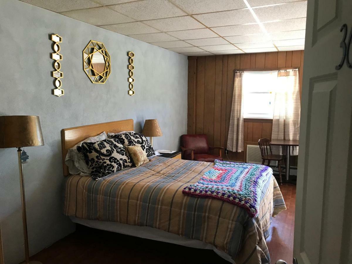 Pittsfield Motor Inn Exteriér fotografie